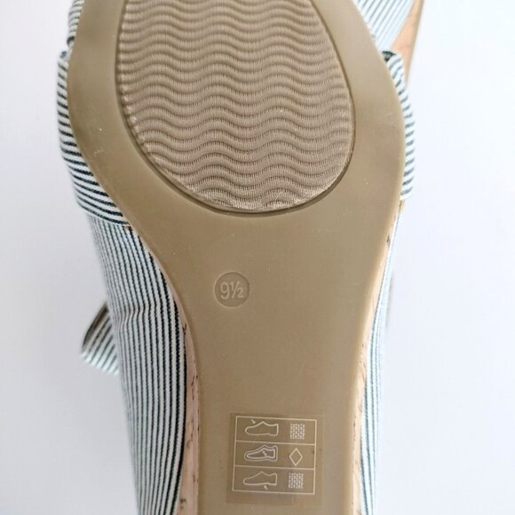 Moda Reflex Cork Wedge Peep Toe Shoes 9.5M Navy White Stripe Fabric New - Picture 8 of 9